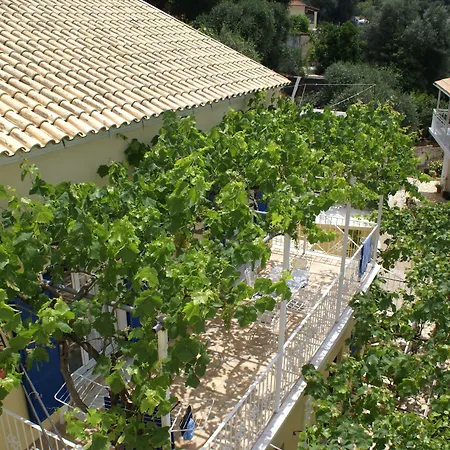 Sebastian's - Agios Gordios Otel 4*