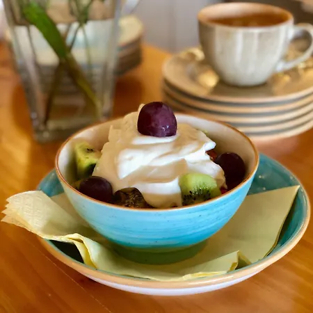 Sebastian's - Agios Gordios Hotel