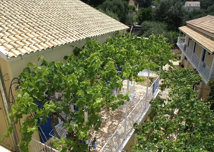 Sebastian's - Agios Gordios Hotel 4*