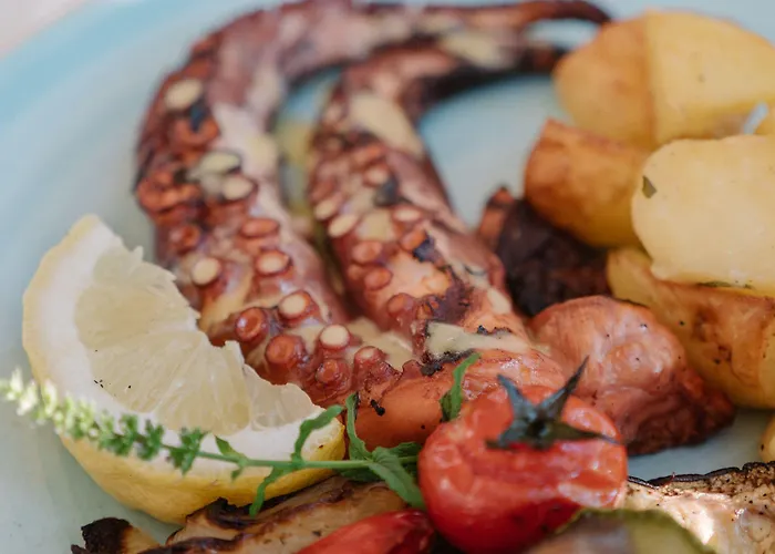 Sebastian's - Agios Gordios Hotel
